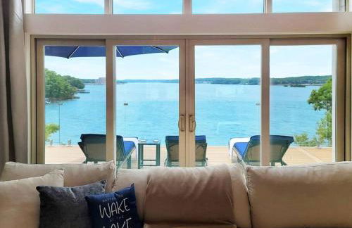 Magazine-Featured Mansion, Golf Green, Casino, etc - Foto 23