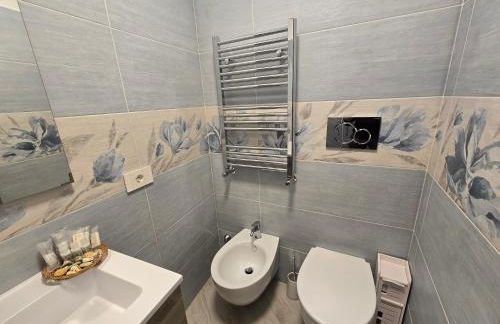 Grazy Home - Bright new Apt with Terrace and Jacuzzi - Foto 40