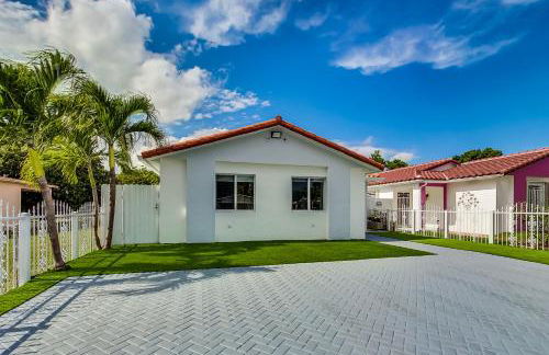 Luxurious Tropical Private Oasis by Mia Airport - Foto 4