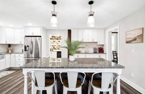 Countryside Getaway Large Shared Yard & Parking in Vermilion - Foto 2