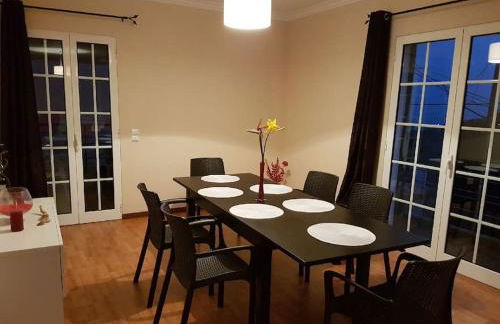 Villa panoramique 180m2 Vue Montagne 13 min Capitale Funchal - BBQ - Foto 4