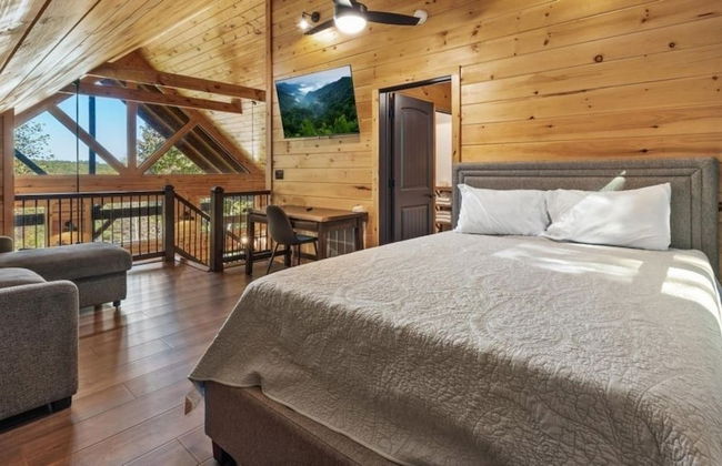 The Great Escape - 2 Bedrooms, 2.5 Baths, Sleeps 12 Home by RedAwning - Foto 3