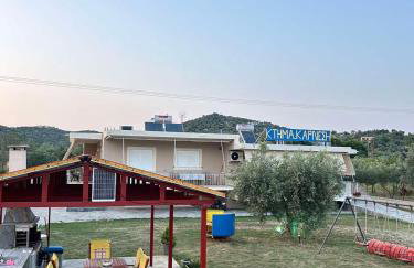 Κτήμα Καρνέση - Photo 1