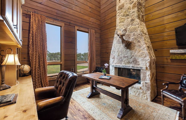 Private Ranch - Pool, Ping Pong, Yoga, Weddings, Games - Photo 16