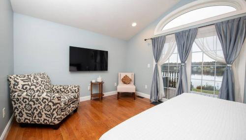 Pet friendly with Fireplace, Near Kasoag Snow Trail - Foto 3