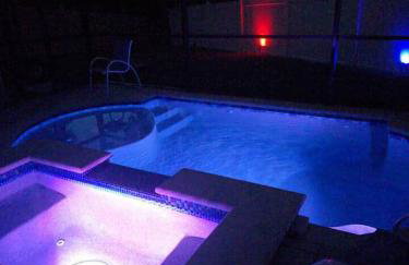 3 TVs Pool Spa W/D Netflix 20 mins to Airport A/C - Foto 6