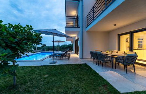 4 Bedroom Awesome Home In Gamboci - Foto 14