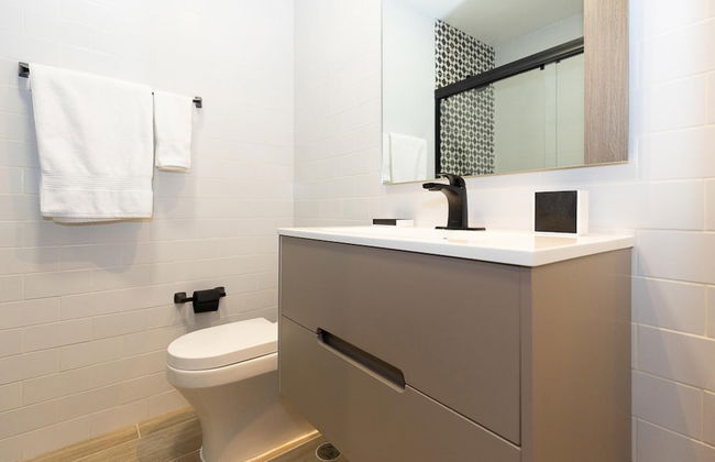 The Acapella Condo by Acomodo - Photo 12