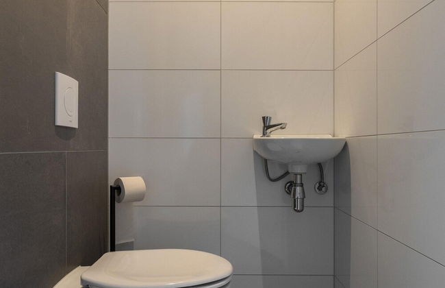 Eco Villa in Latour by Scenic Pond - Photo 17