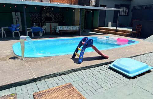 Casa de Veraneio 3 quartos com Ar e mais de 20 camas para grupos e Próximo ao Paraguai - Foto 10