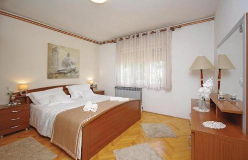 Apartment Sestanovac 23 With Outdoor Swimmingpool - Foto 19