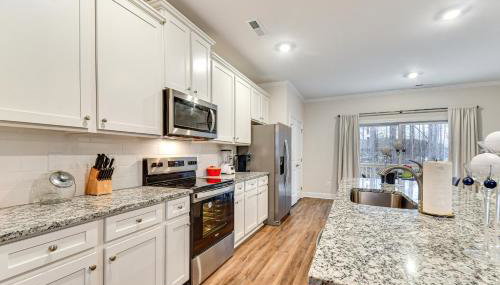 10 Mi to Downtown Raleigh Family Retreat - Foto 2