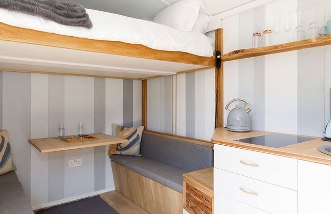 Gorgeous Shepherds Hut - Walk to Beach Pub - Foto 9