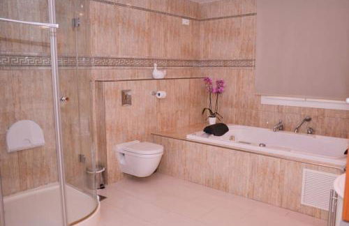 Villa Lumi - Photo 12