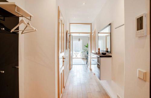 Luxuriöse Wohnung mit Terrasse und Balkon - 24h Check-In - Foto 13