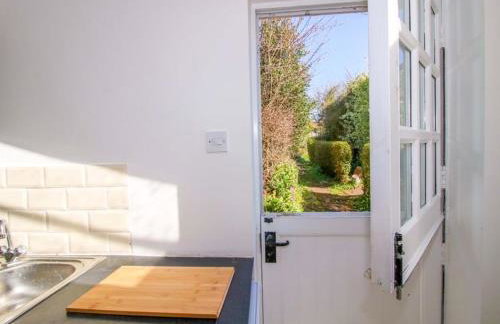 Cheshire Countryside Escape with Garden & Sunrise View - Foto 15