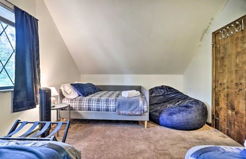 Walk to Lake Game Room Getaway in Pocono Summit! - Foto 28