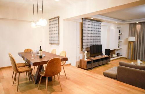 Luxury Villa with Pool in Athens Riviera - Foto 12