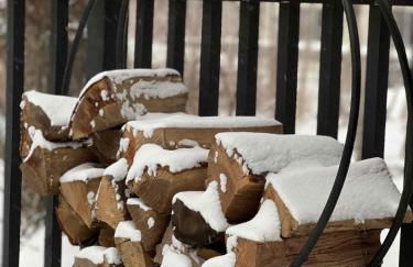 Modern A-Frame Cabin with Loft, Firepit and Grill - Foto 41