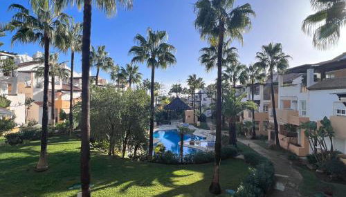 Bahía de Marbella Beachfront 2 bedroom apartment - Photo 5, Garden, Garden view