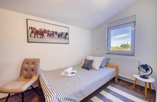 Villa Enna with heated pool, Zadar - Foto 41