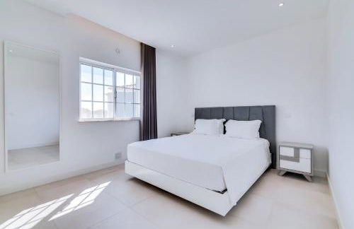 Casa Nuria com 4 quartos, piscina e churrasco em Vale do Lobo - Foto 12