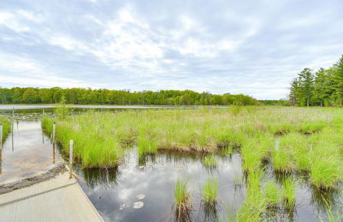 Secluded Lakefront Gem on 300 Acres in Webster - Foto 23