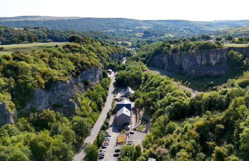 Rock Mill Studio Apartment 16 - Photo 71