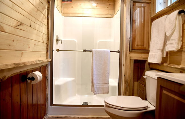 Gateway Inn - Photo 41