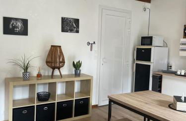 Superbe appartement face au Château - 2 chambres 5 pers - VERLAINE - Foto 6