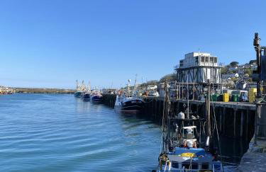 Spacious, seaside, Victorian home "Bay View Terrace", Penzance - Photo 42