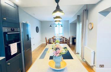 Top Floor Apartment with Castle Views - Foto 3