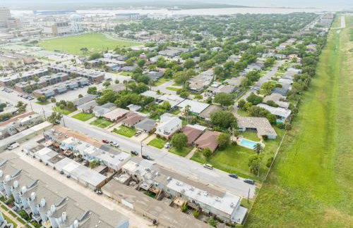 Island Pride Coastal Condo - Foto 1