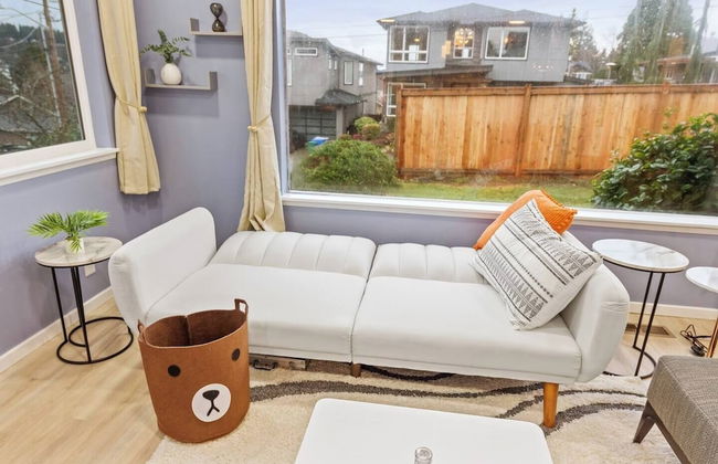 Lakeview Home in Renton, Walk to Beach, AC, Fenced - Photo 22