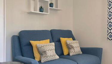 Bright 2-bedroom apartment with parking in Montrose - Foto 2