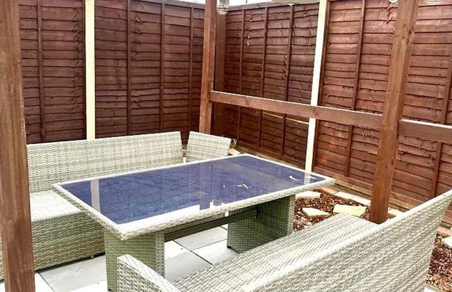 3 Bedroom Homely Retreat Near Slough - Foto 26