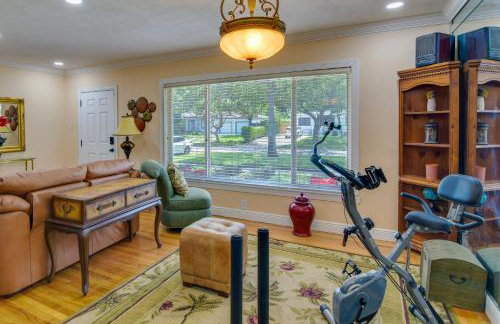 El Portal Vacation Rental about 9 Mi to Miami! - Foto 10