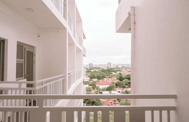 Stylish 1BR City Apartment - Photo 8