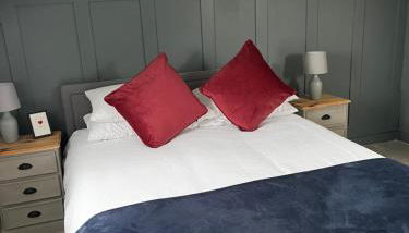 Boutique 2 storey home nr centre - Foto 1