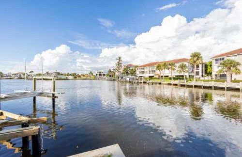 Luxury Condo in Regatta - Photo 24