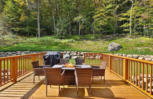 Experience the charm of Peak Hill Home, a cozy 3-BR retreat close to Ski Resort - Foto 5