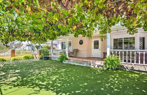 Romantic Pasadena Home with Covered Porch! - Foto 2