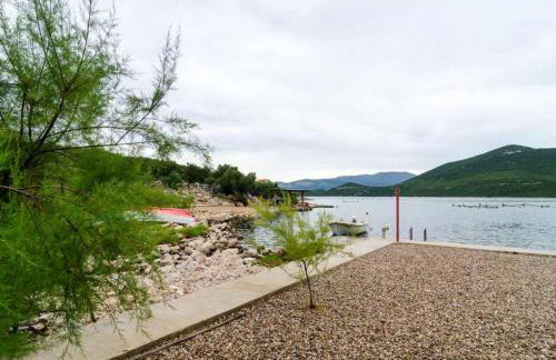 Apartments Ere Zuronja-One-Bedroom Apartment with Sea View 3 - Photo 32