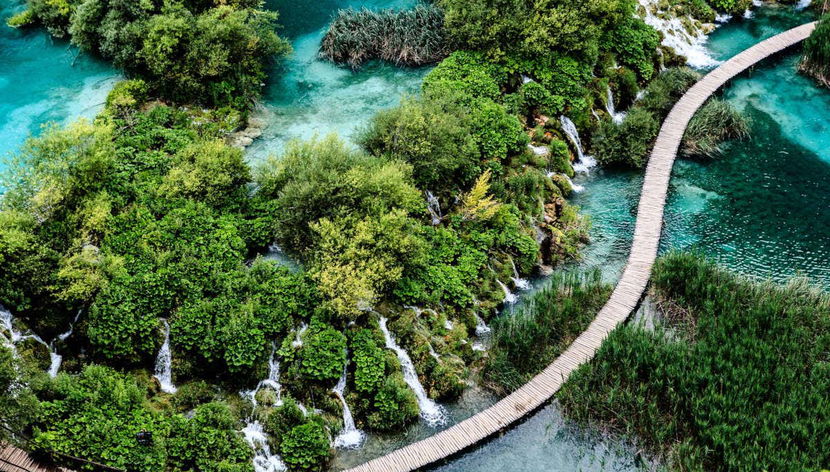 Plitvice Lakes Day Trip - Photo 3