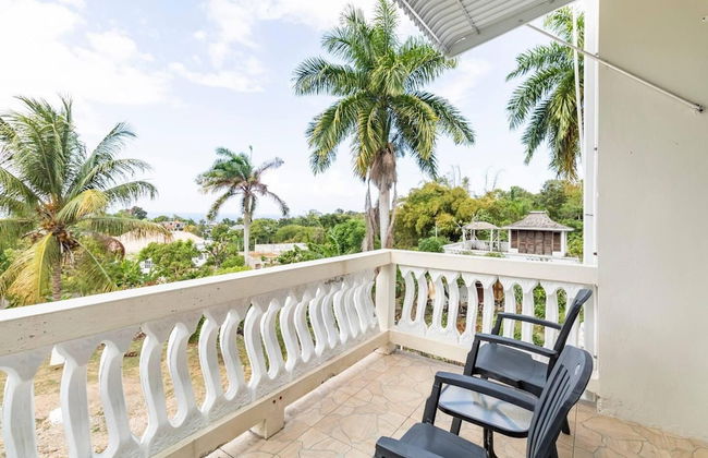 Lovely 1-bed in Montego Bay-rose View Apartment - Photo 16