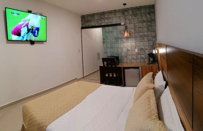 Premium Suites Deluxe Aparthotel Equipetrol - Photo 13