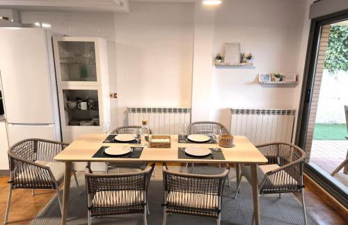 Unifamiliar con jardín, piscina, tenis y pádel - Foto 6