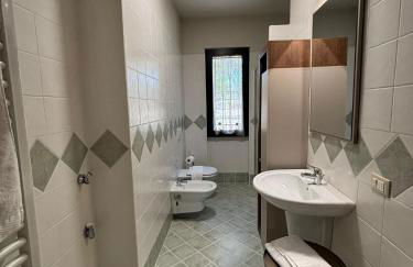 Padenghe Olive House - Ground-Floor Lake View Amid Olives - Foto 18