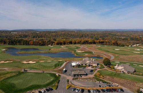 Cozy 2BR condo w/ valley views - Foto 25