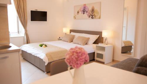 Split Summer Lounge Apartments - Photo 4